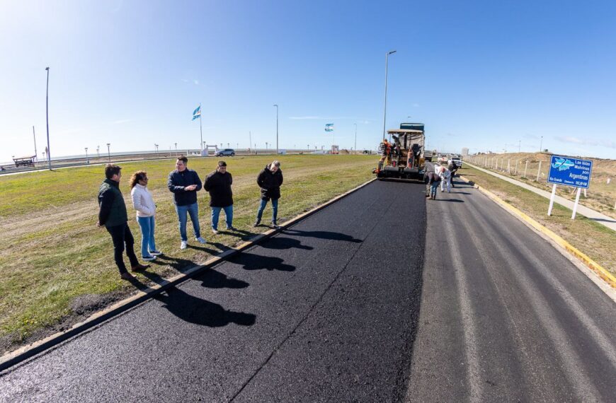 El Intendente Perez recorrió la obra de remediación asfáltica de la Av. Héroes de Malvinas