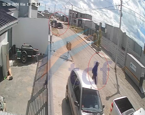 Robaron un auto en Margen Sur y lo encontraron en el barrio Los Cisnes