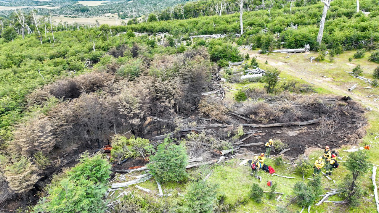 «La extinción del incendio en San Justo no significa que podamos relajarnos»