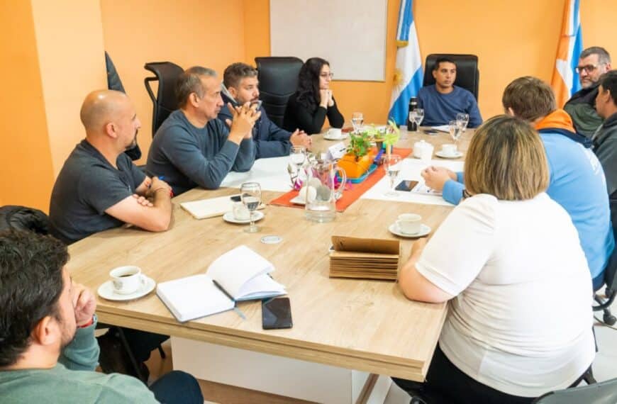 Reunión entre Gobierno y el Moto Club Río Grande de cara a la edición 41° de la Vuelta a la Tierra del Fuego