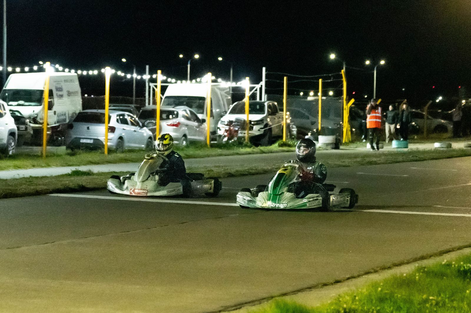 Karting: Río Grande vivió la primera fecha nocturna en el Parque de la Velocidad